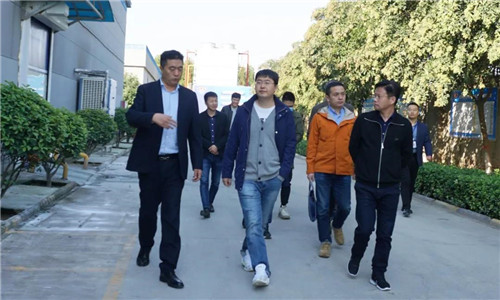 美菜网创始人兼CEO刘传军先生携高管团队莅临霍嘉食品公司参观指导